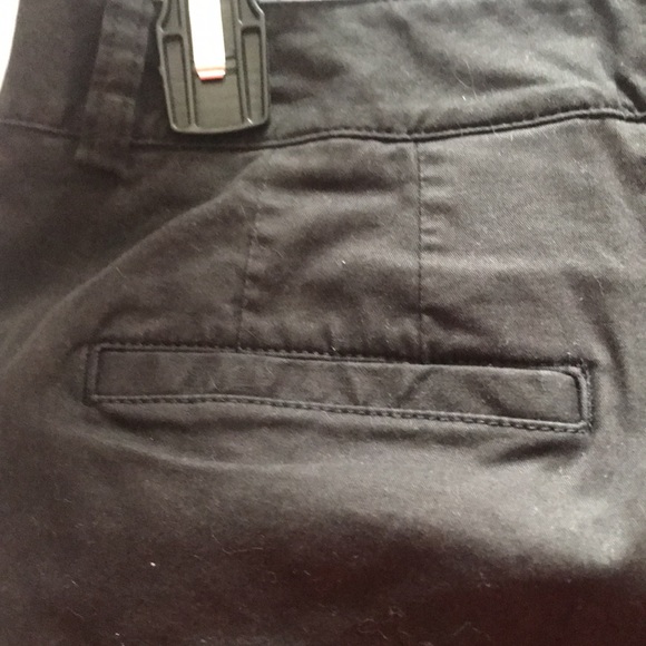 EUC Women’s Eddie Bauer Mercer ankle fit Pants - Picture 6 of 6